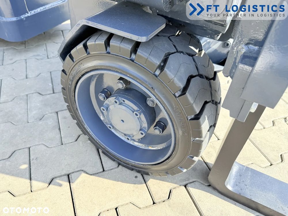 Combilift WÓZEK PRZEGUBOWY | AISLE MASTER 25WE | ELEKTRYCZNY | TRIPLEX 6650MM | PRZESUW BOCZNY | WOLNY SKOK | JEDYNIE 6723 MOTOGODZIN | STAN IDEALNY | Szeroka oferta wózków czterokierunkowych i bocznych, dopasowanych do różnorodnych potrzeb i zastosowań - 6