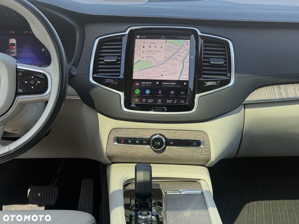 Volvo XC 90 - 19