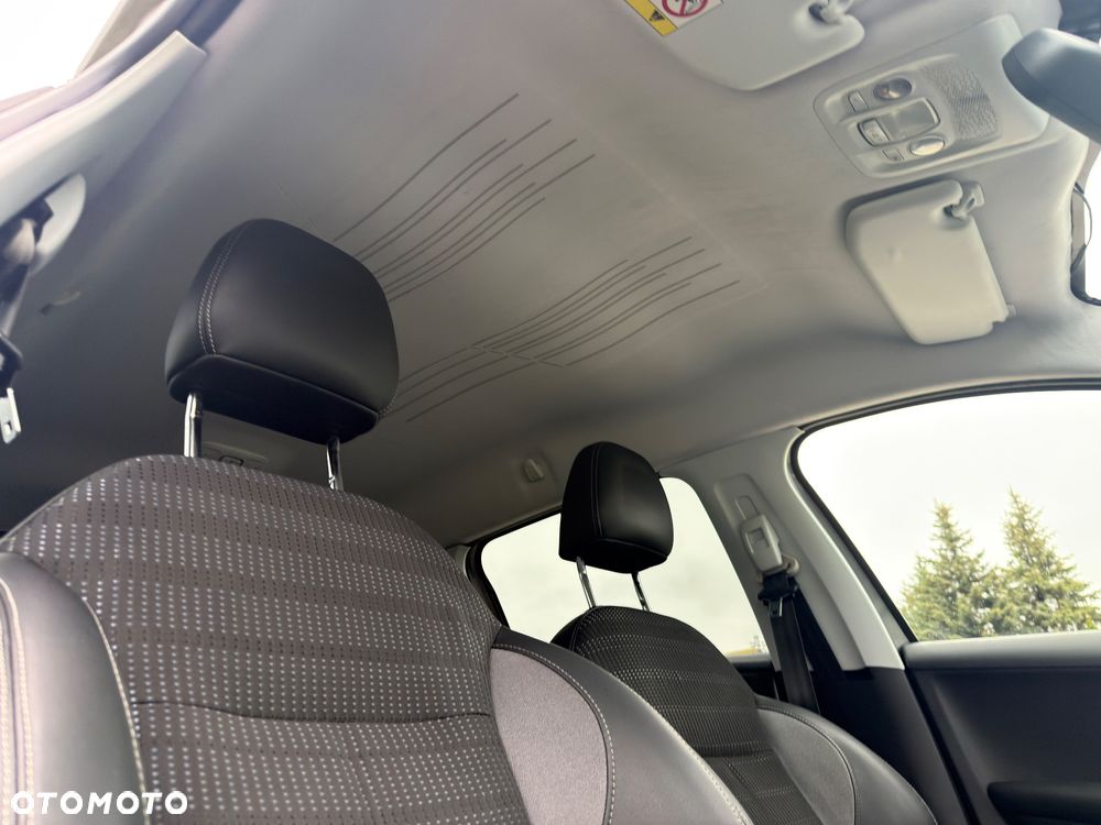 Peugeot 2008 BlueHDi FAP 120 STOP & START Allure - 31