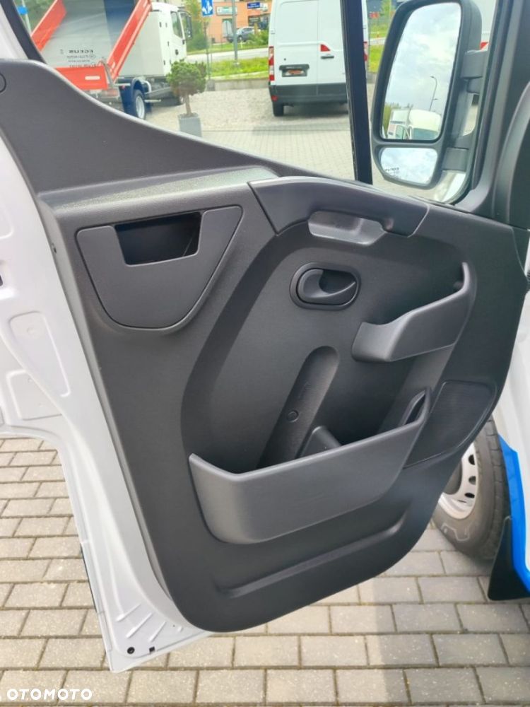 Renault Master - 20