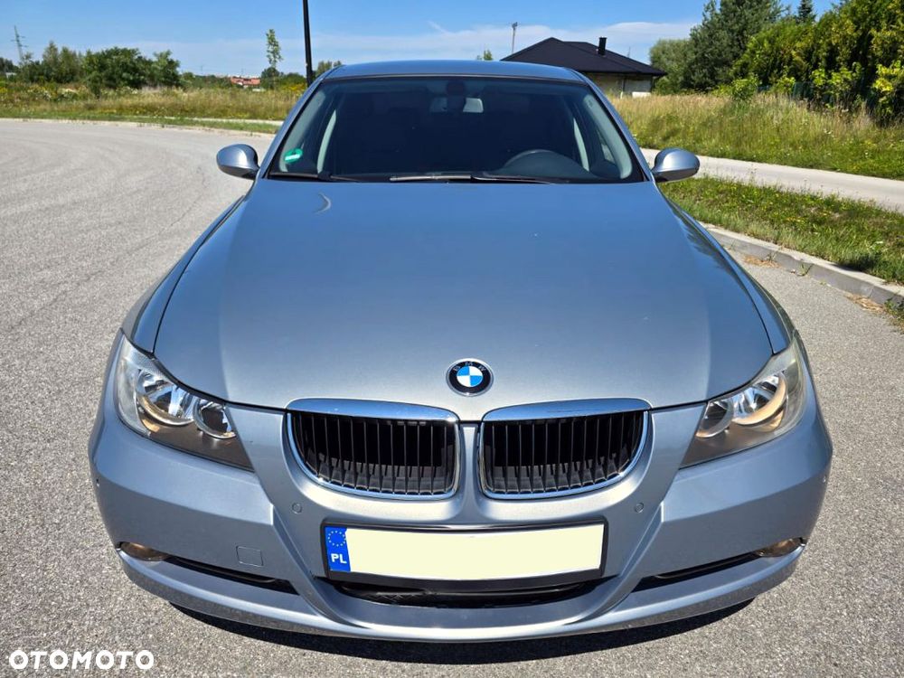 BMW Seria 3 - 35