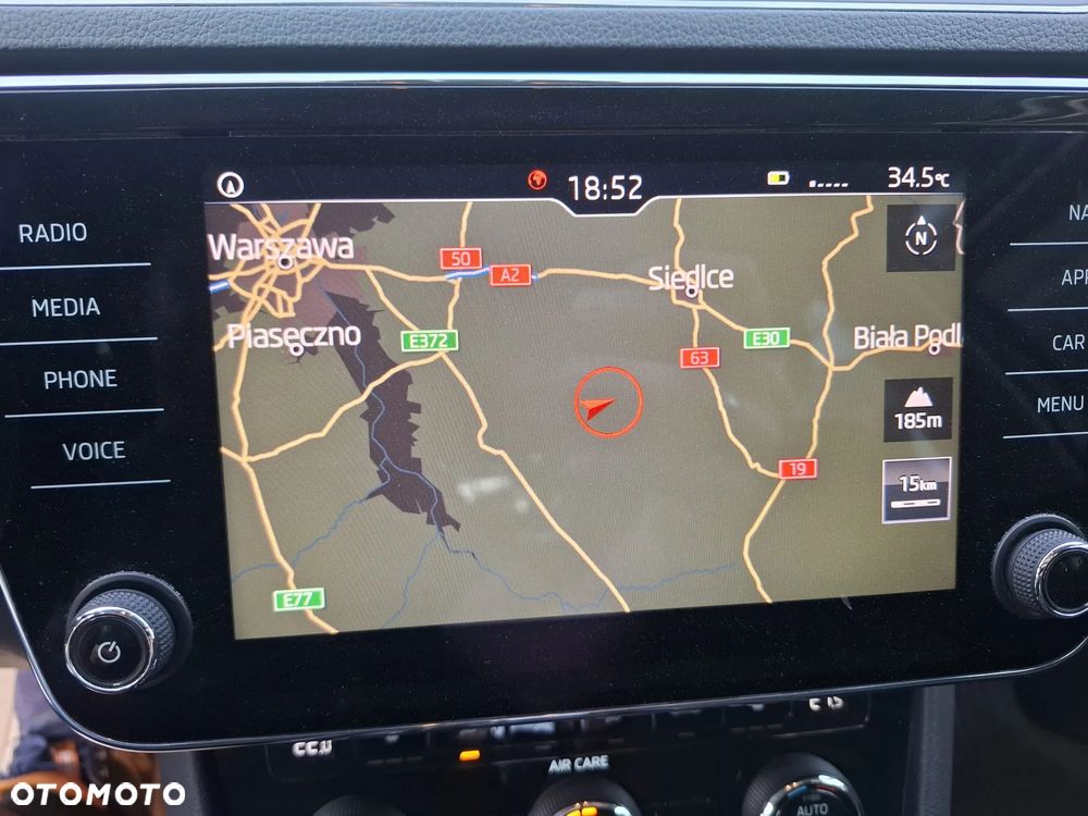 Skoda Superb 2.0 TDI Active DSG - 8
