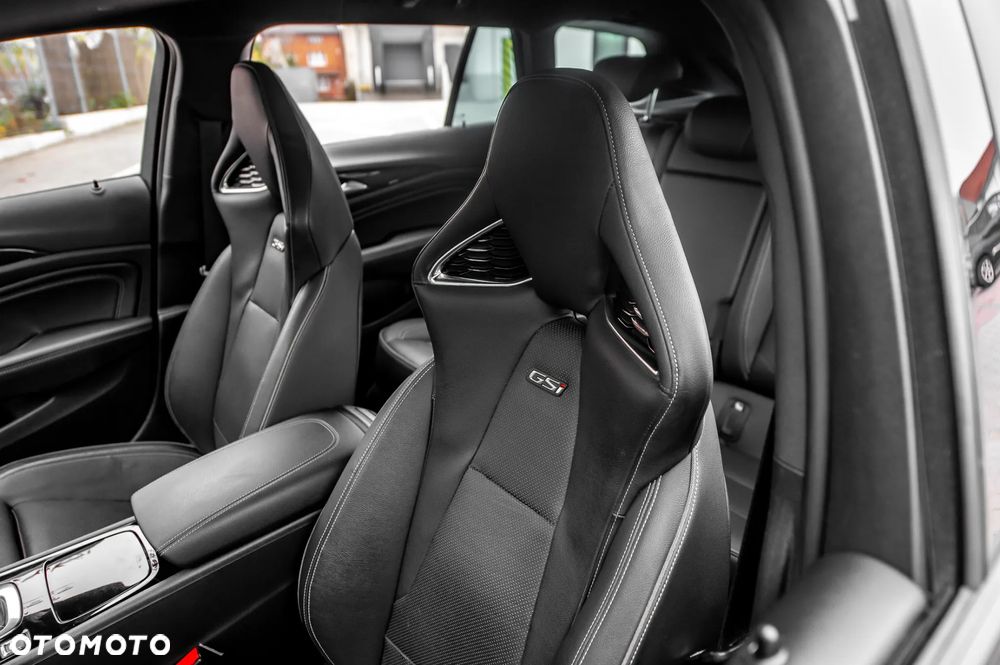 Opel Insignia 2.0 T 4x4 GSi S&S - 21