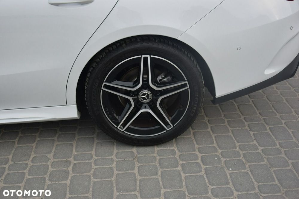 Mercedes-Benz CLA 180 7G-DCT Edition AMG Line - 18