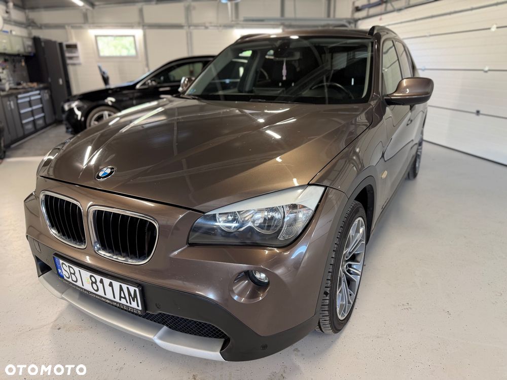 BMW X1 sDrive18d xLine - 1
