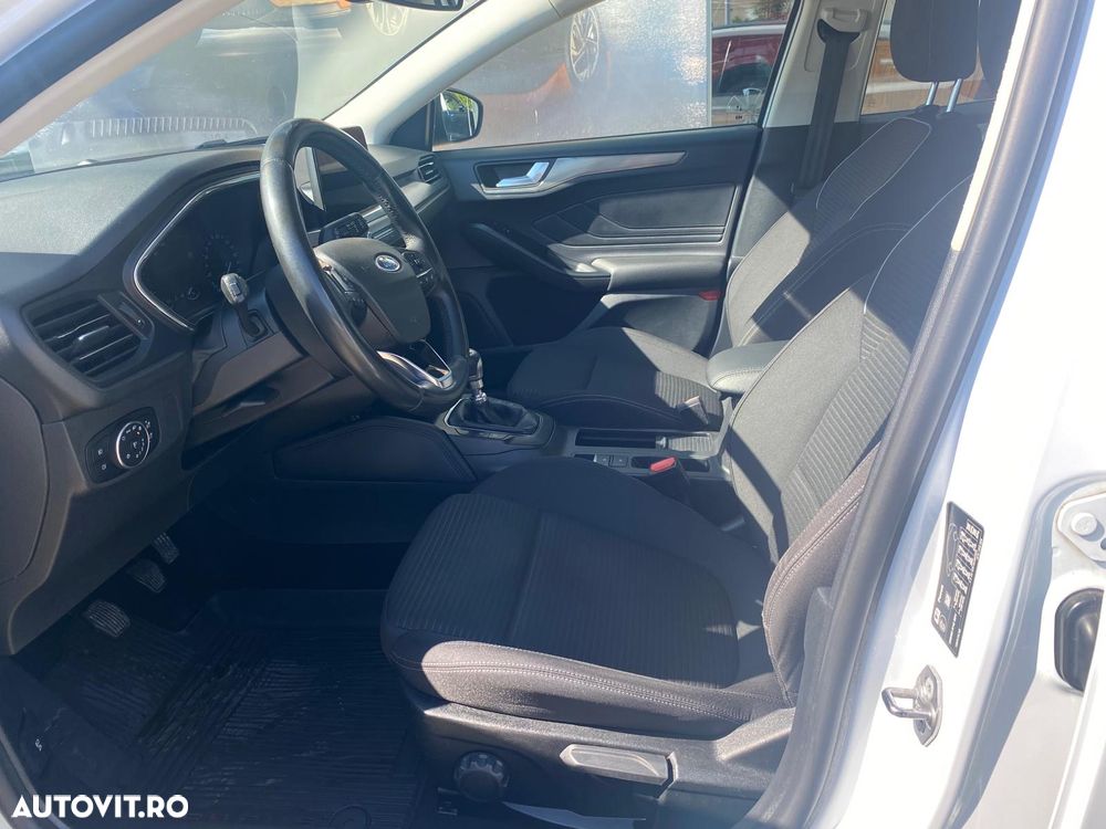 Ford Focus 1.5 EcoBlue Titanium Business - 9