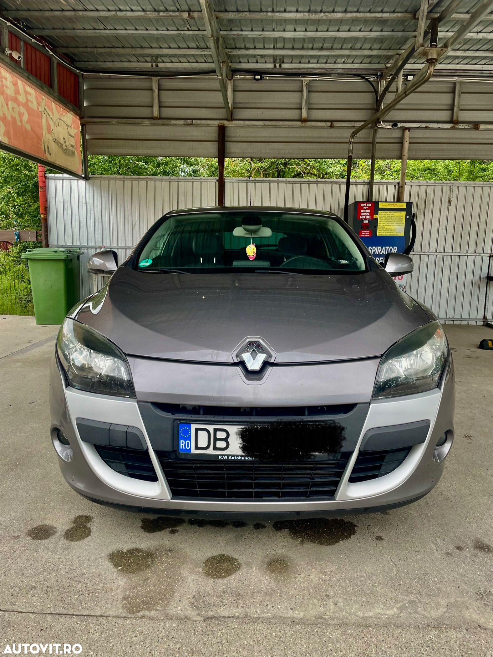 Renault Megane - 2