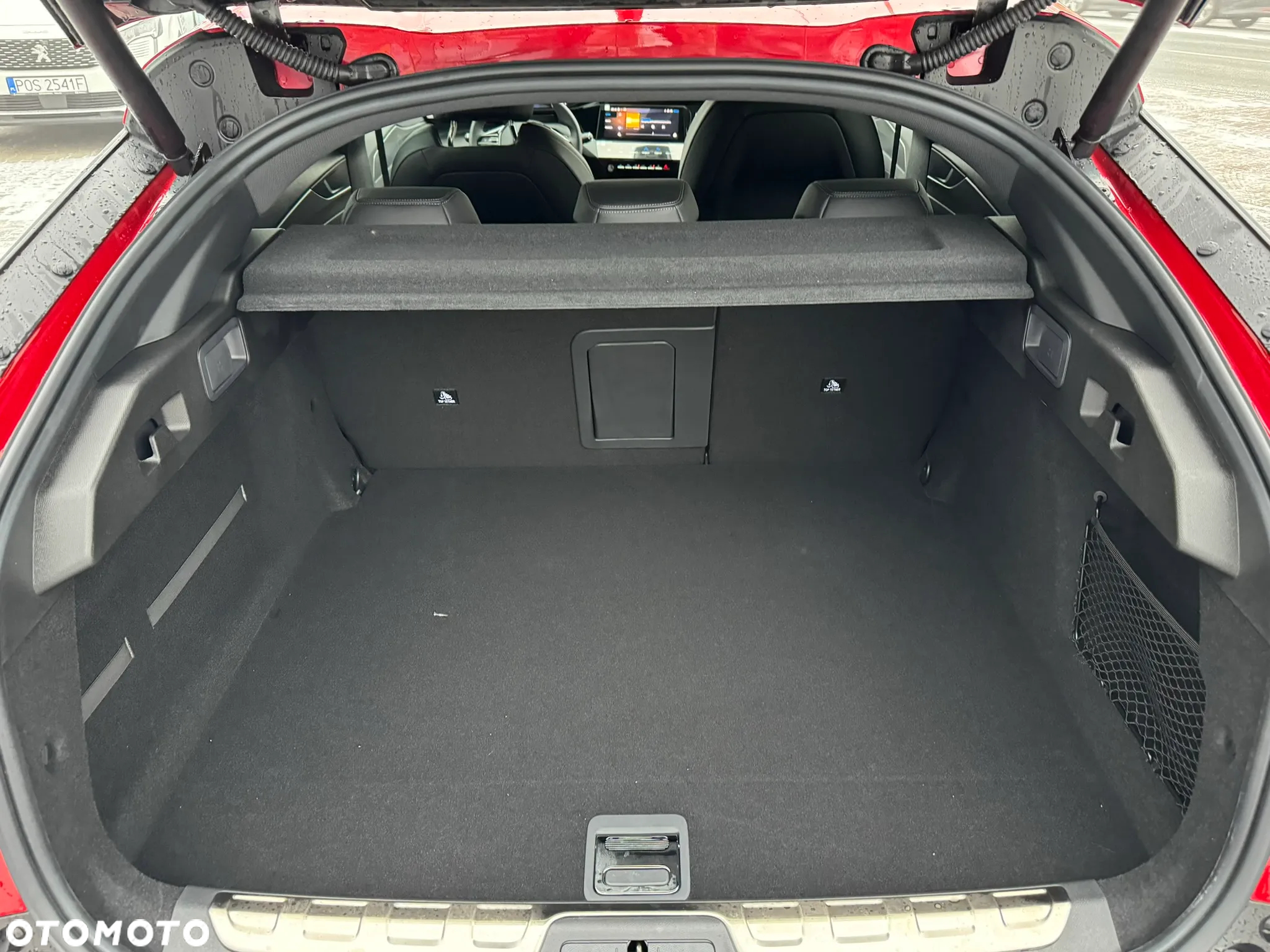 Peugeot 408 - 17