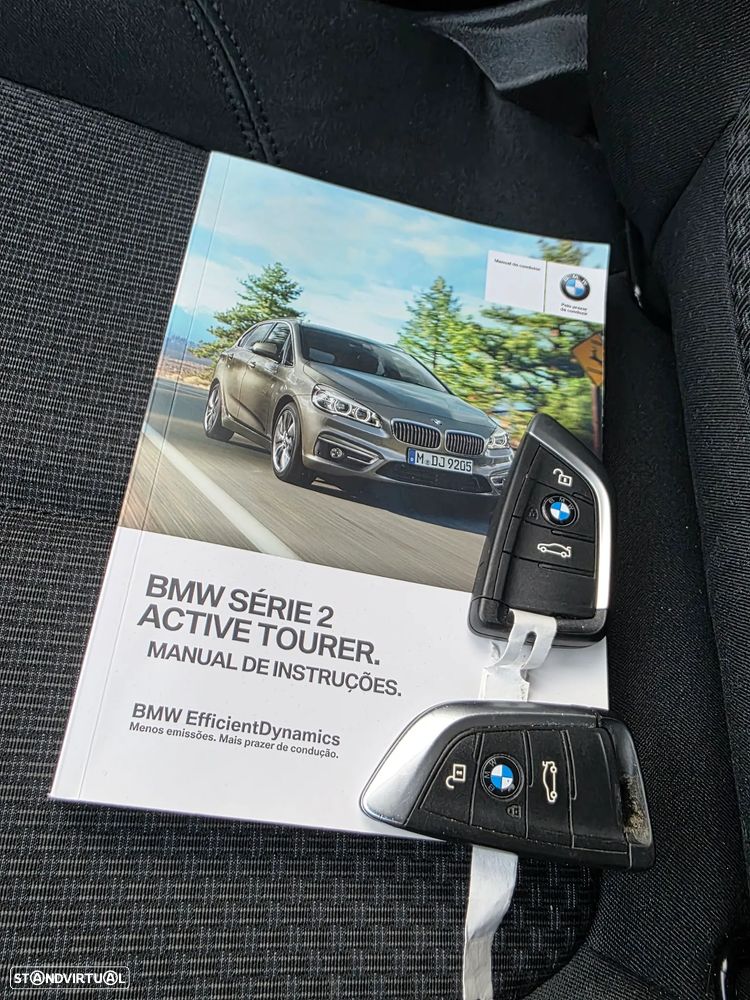 BMW 216 Active Tourer d Line Luxury - 32