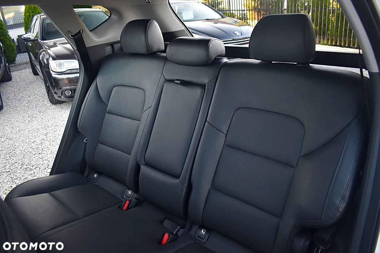 Hyundai Tucson 1.7 CRDI BlueDrive Style 2WD - 20