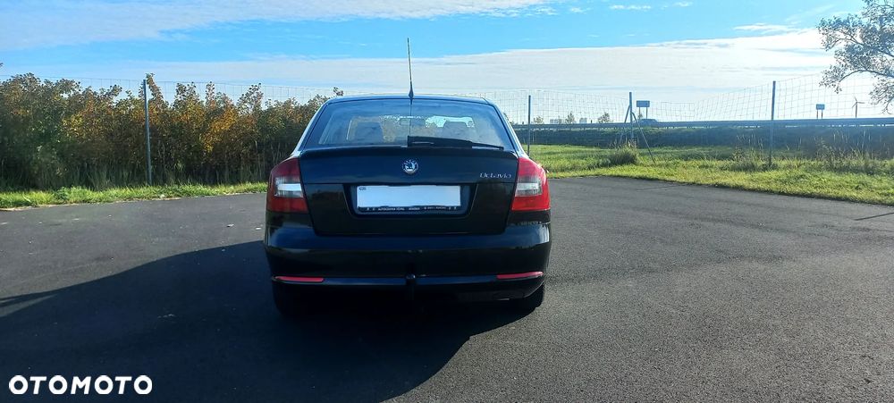 Skoda Octavia 1.6 TDI DPF Elegance - 5