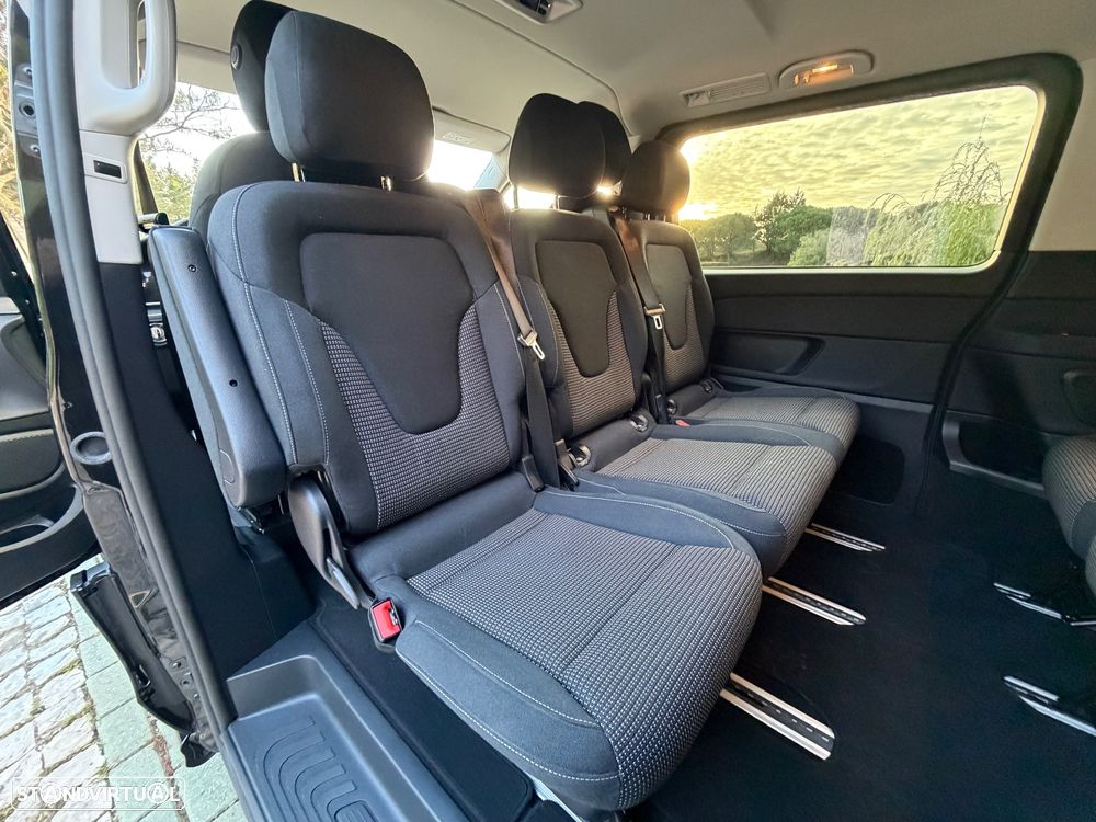 Mercedes-Benz V 220 d Extra-Longa 9G-TRONIC - 32