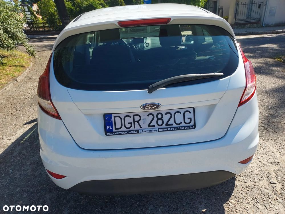 Ford Fiesta - 6