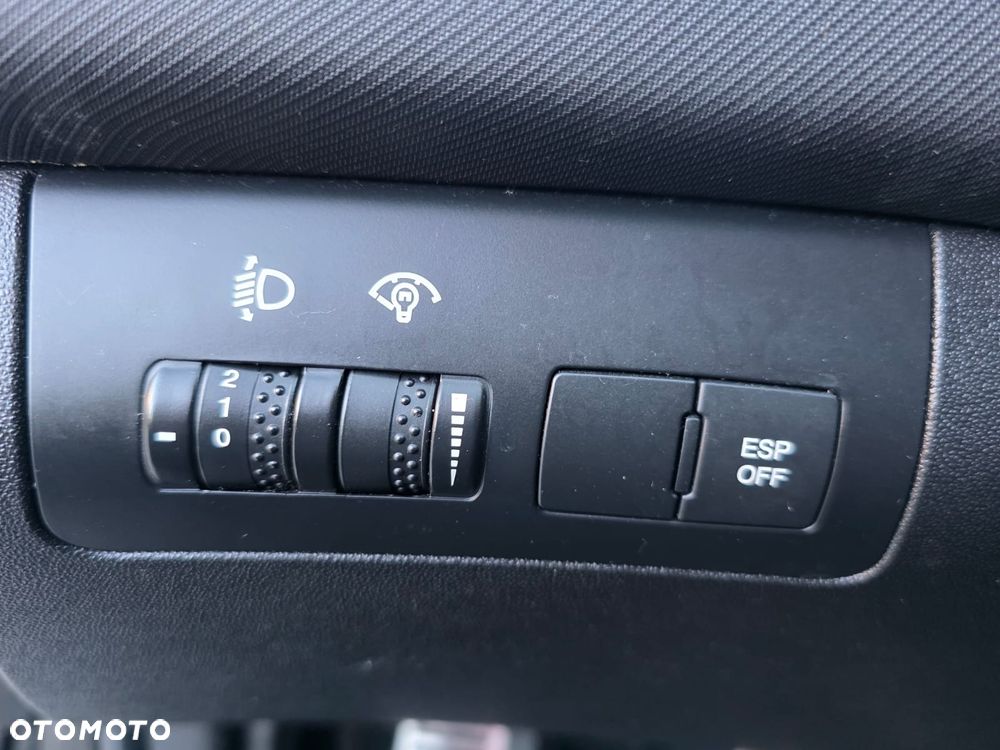 Kia Ceed 1.6 CVVT LX - 7