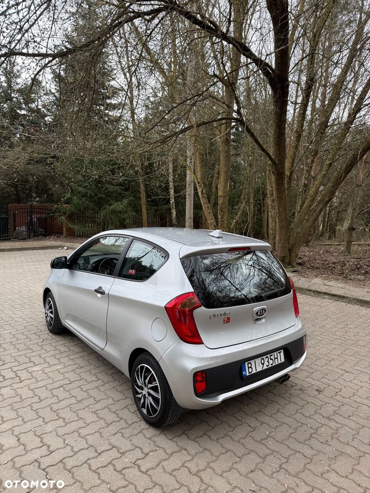 Kia Picanto 1.0 L - 10