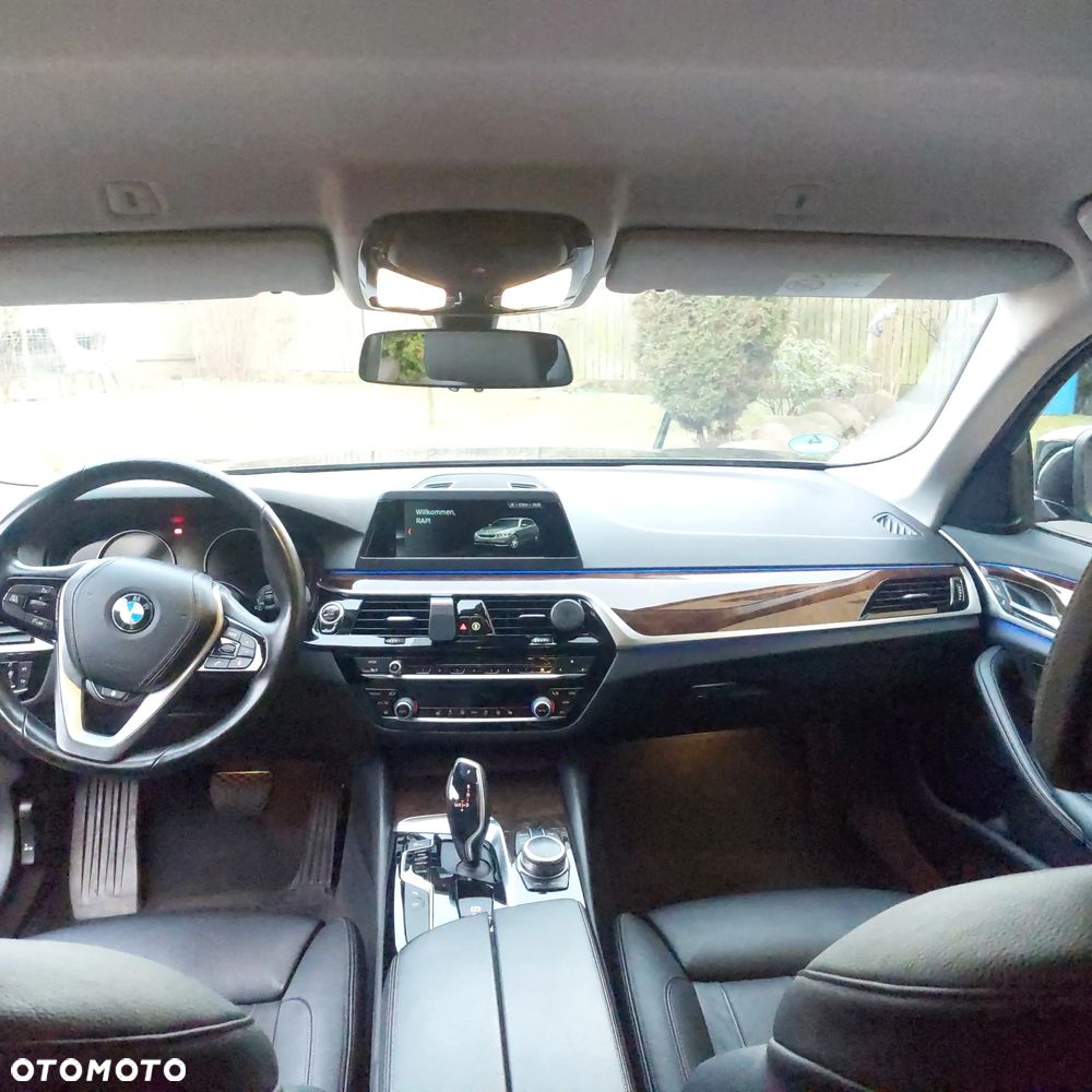 BMW Seria 5 520d - 16