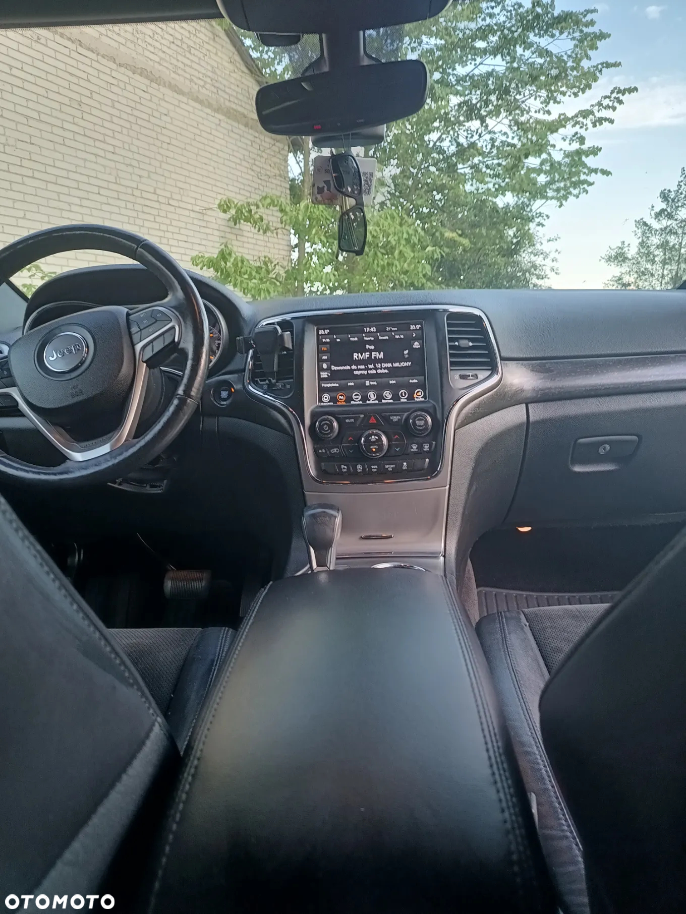 Jeep Grand Cherokee - 2