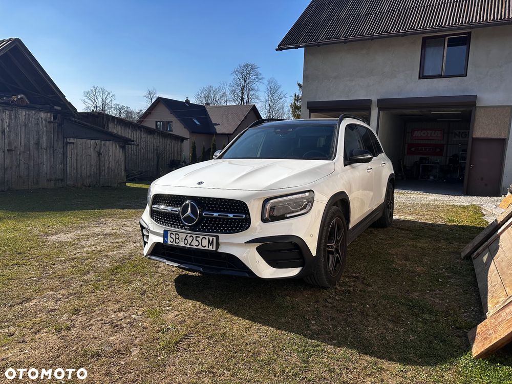 Mercedes-Benz GLB 250 4-Matic 8G-DCT - 1