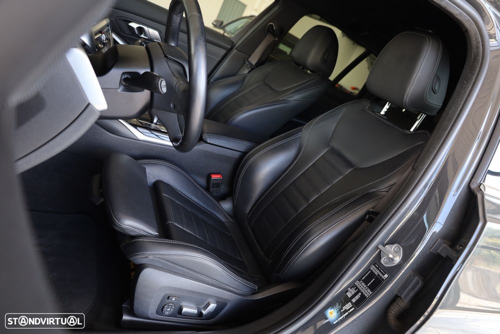 BMW 320 d Ultimate Auto - 23