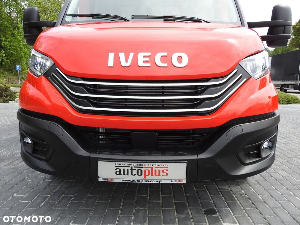 Iveco DAILY 35S18 NOWY KONTENER 10 PALET TEMPOMAT NAWIGACJA KLIMATYZACJA LEDY GWARANCJA  180KM - 16