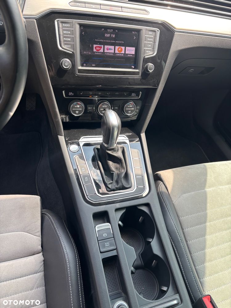 Volkswagen Passat 2.0 TDI BMT Highline DSG7 - 20