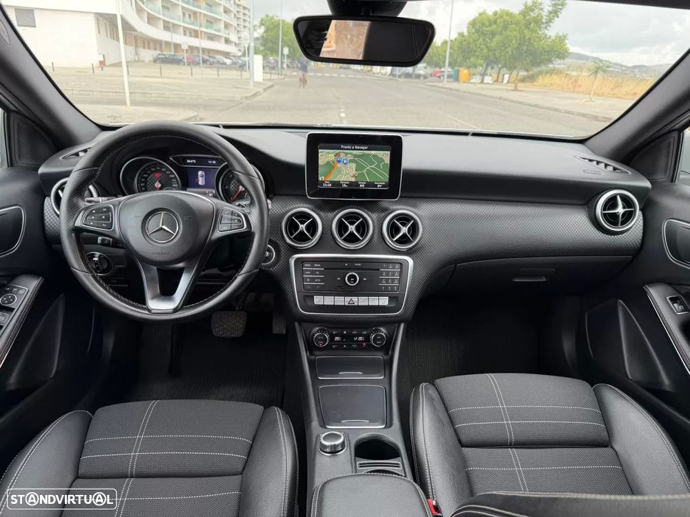 Mercedes-Benz A 180 d 7G-DCT Urban - 10
