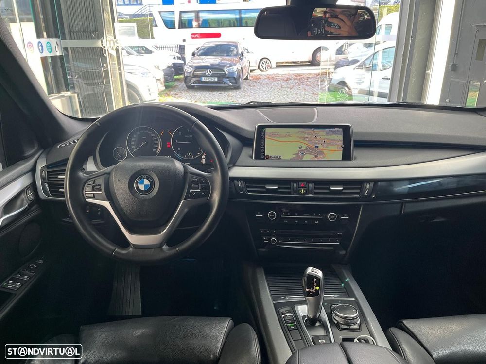 BMW X5 25 d sDrive Comfort 7L - 13