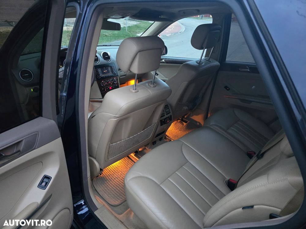 Mercedes-Benz ML 320 CDI Aut - 12