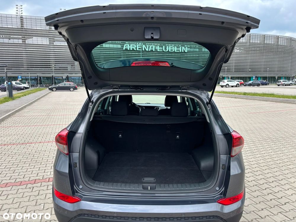 Hyundai Tucson blue 1.7 CRDi 2WD DCT Premium - 39