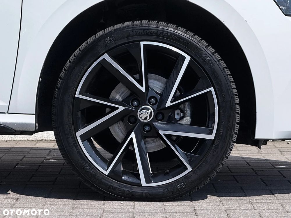 Skoda Kamiq 1.5 TSI Monte Carlo DSG - 8