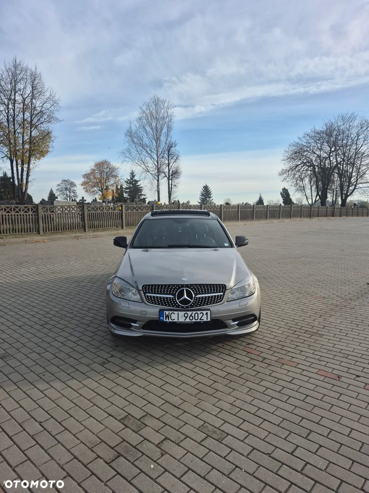 Mercedes-Benz Klasa C 300 4Matic 7G-TRONIC Elegance - 4