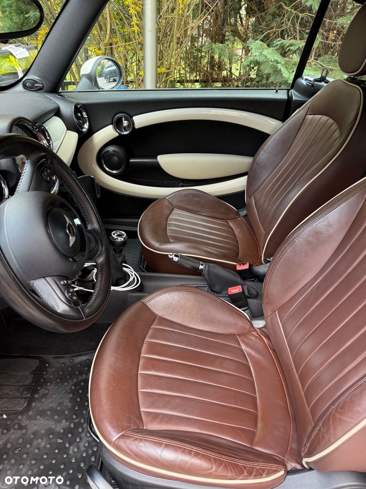 MINI Cooper Standard - 15