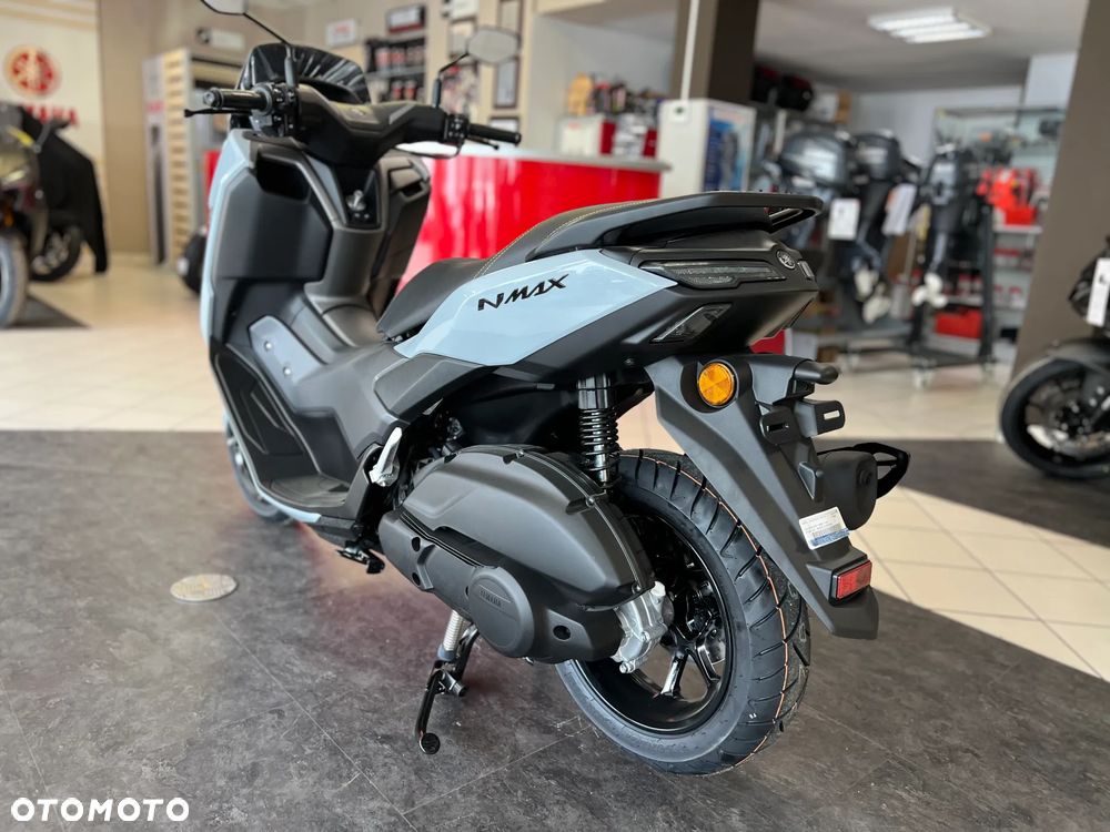 Yamaha NMAX - 31