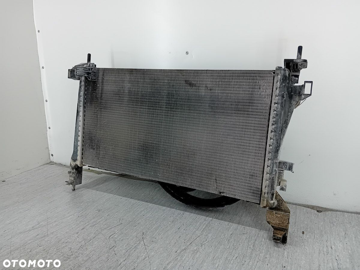 CHŁODNICA WODY Z WENTYLATOREM FIAT FIORINO IV 51.854.570 1.3 JTD - 5
