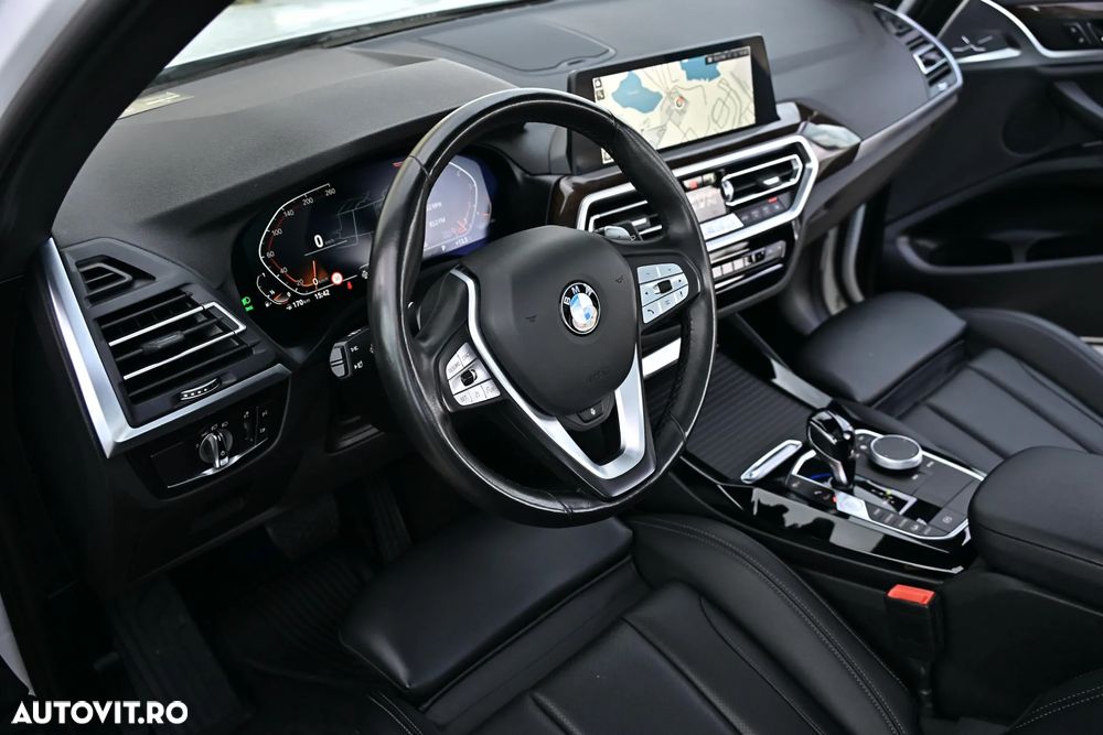 BMW X3 xDrive30i AT - 29