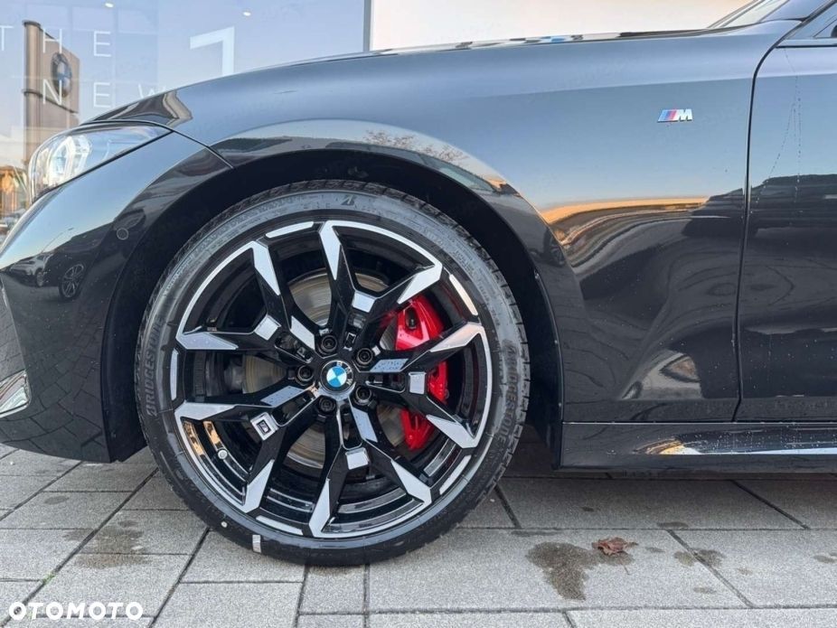 BMW Seria 3 330i xDrive M Sport sport - 18