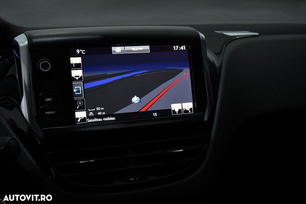 Peugeot 2008 PureTech 110 Stop&Start Allure - 21