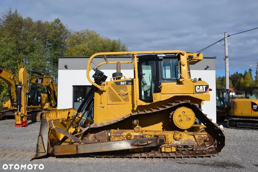 Caterpillar D6T LGP - 4