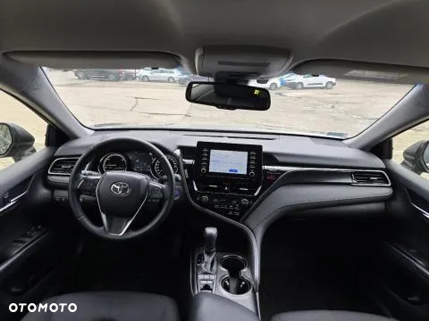 Toyota Camry 2.5 Hybrid Comfort CVT - 10