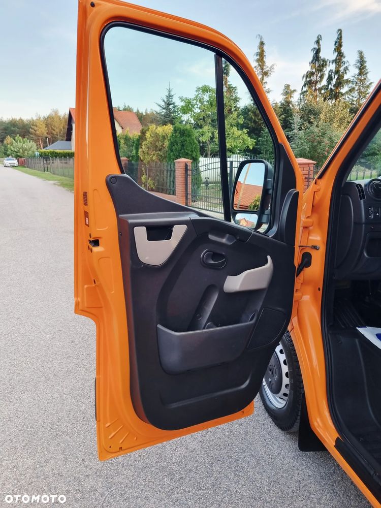 Renault Master - 30