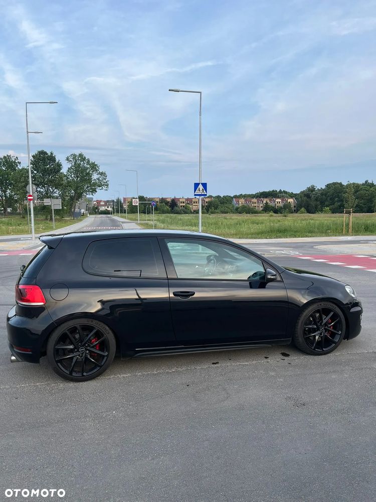 Volkswagen Golf - 13