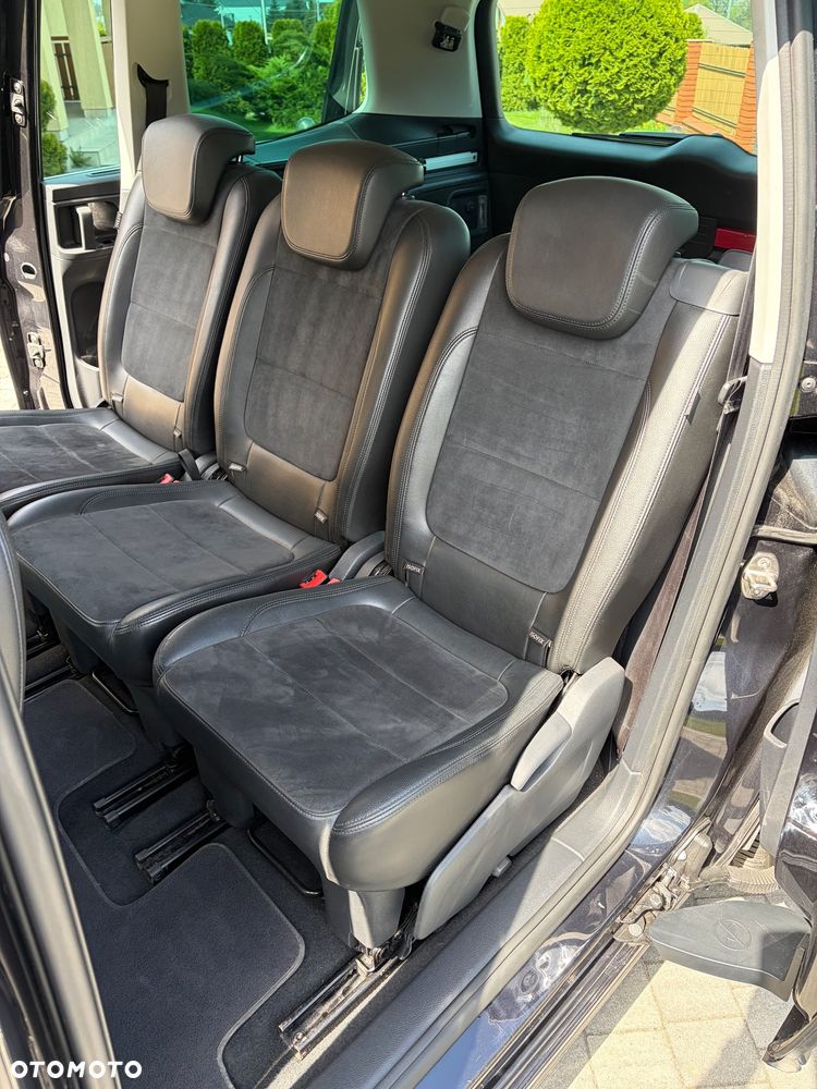 Volkswagen Sharan 2.0 TDI DSG BlueMotion Technology Highline - 32