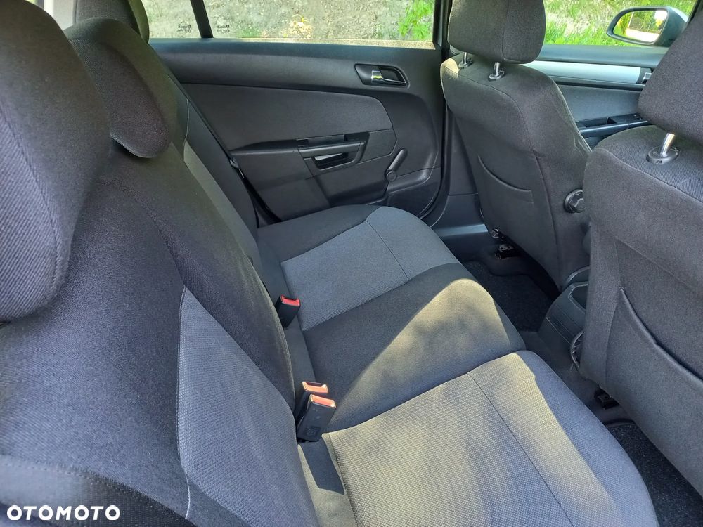 Opel Astra 1.8 Edition - 14