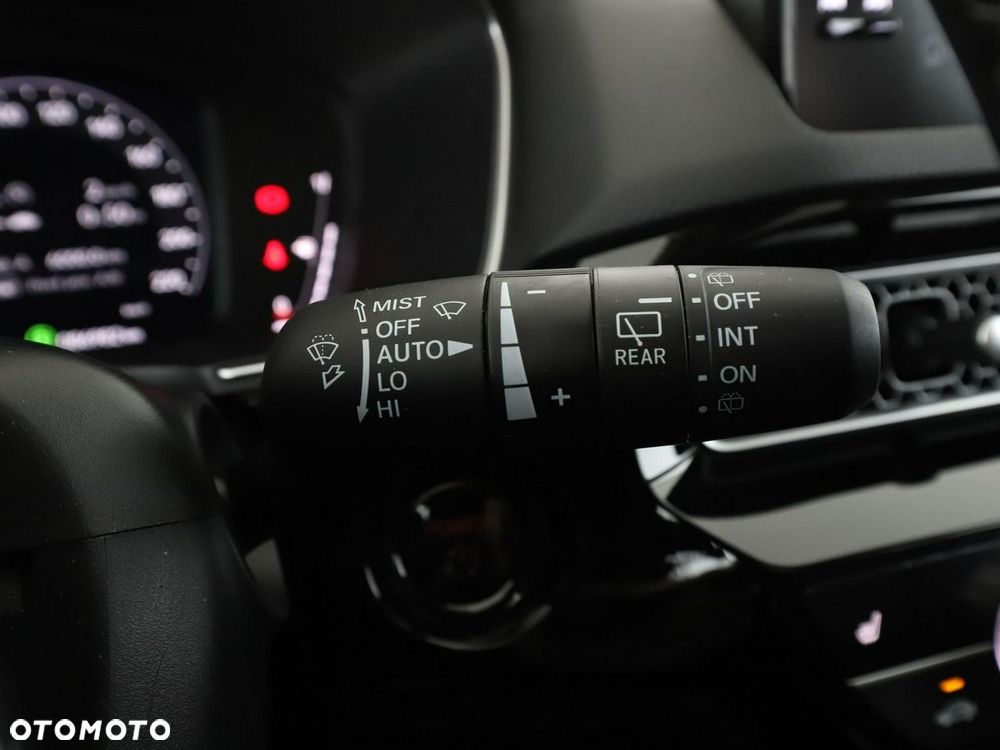 Honda Civic 2.0 i-MMD Advance CVT - 36