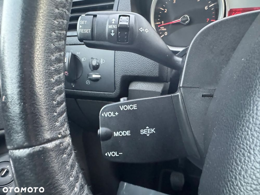 Ford C-MAX 1.8 S - 23