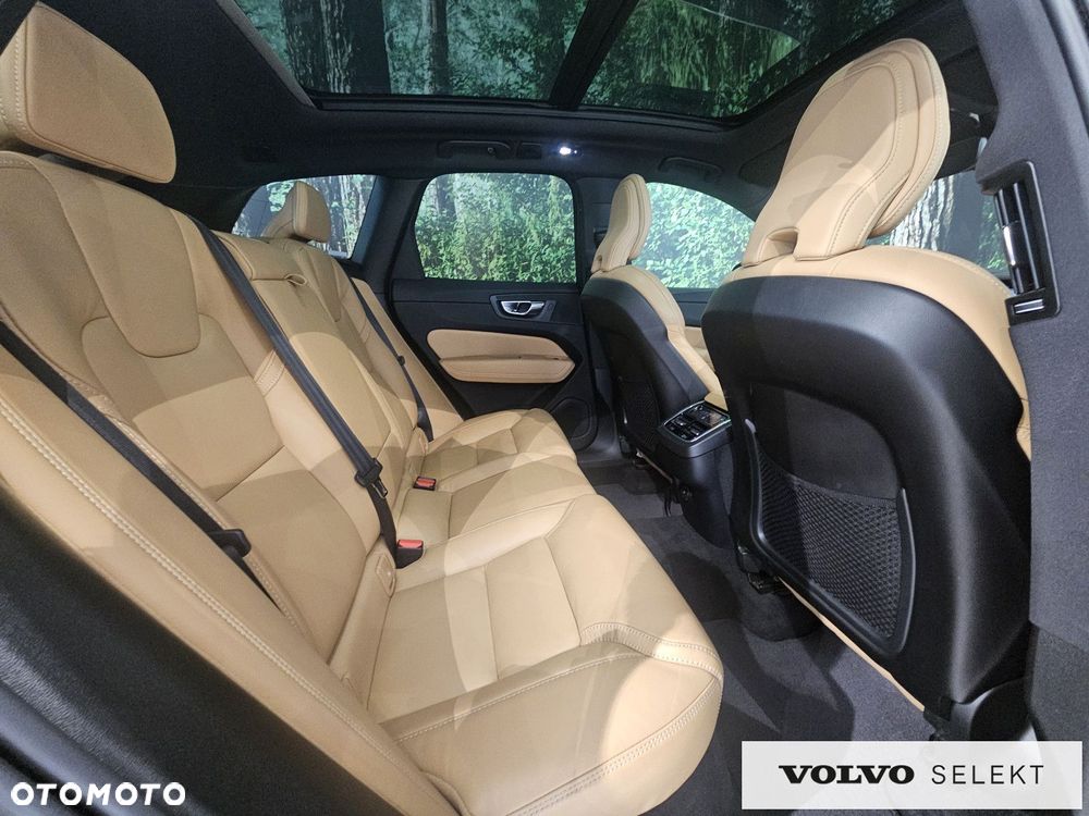 Volvo XC 60 - 19