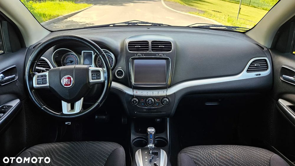 Fiat Freemont 2.0 Multijet 16V DPF Automatik Allrad Black Code - 17