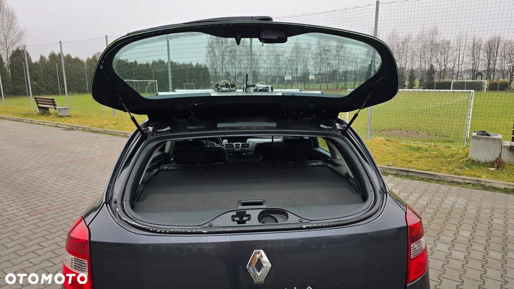 Renault Laguna 2.0 dCi Dynamique - 19