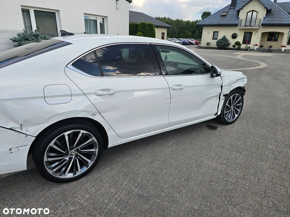 Skoda Superb 2.0 TSI 4x4 L&K DSG - 11