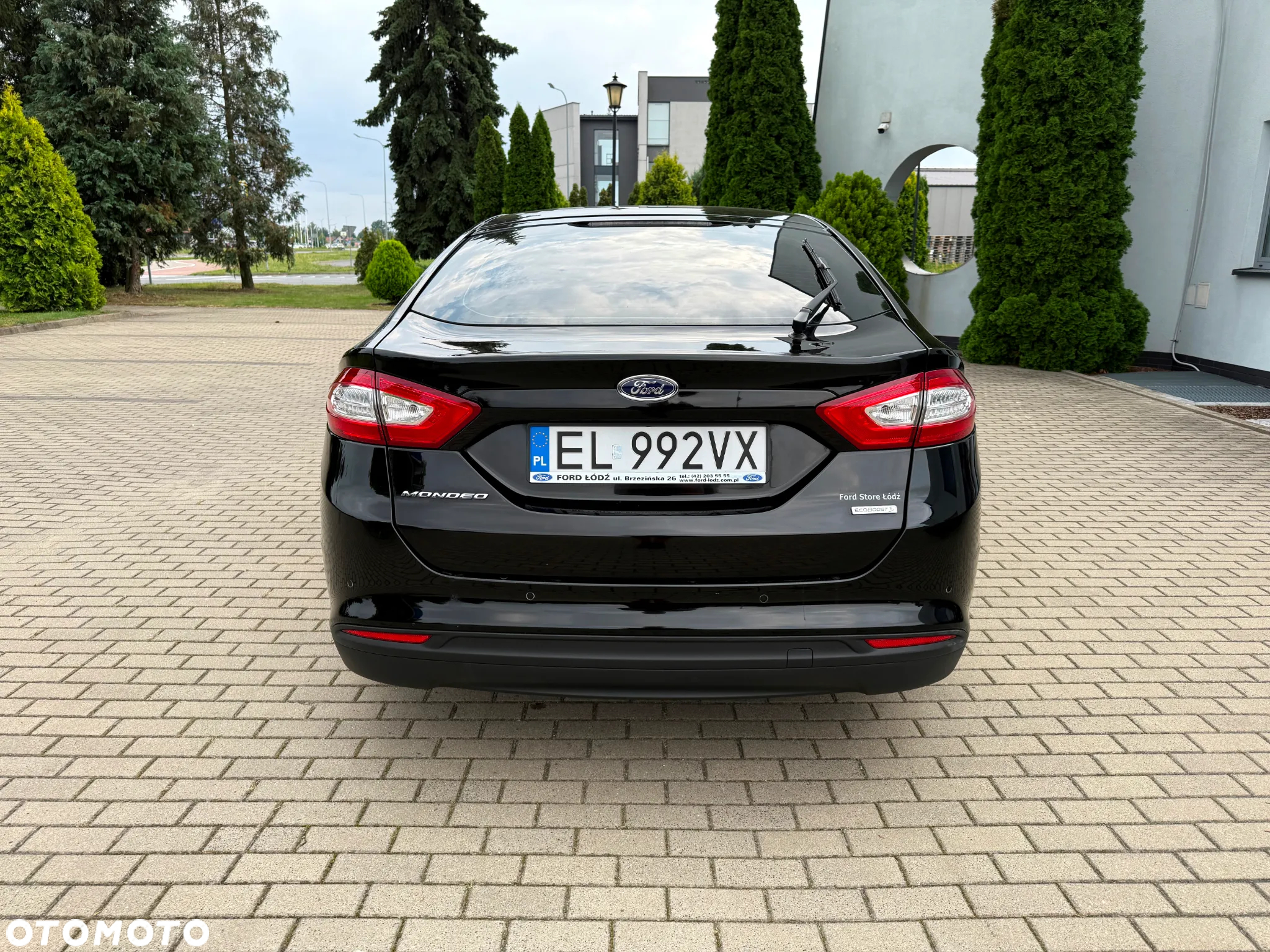 Ford Mondeo 1.5 EcoBoost Gold Edition - 12